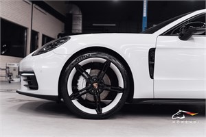 Комплект дисков для Porsche Panamera 4S 8209 - фото 19187